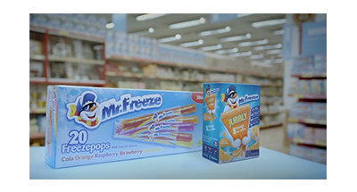 Still of the 2015 Mr Freeze TV Advert showing the Mr Freeze packaging